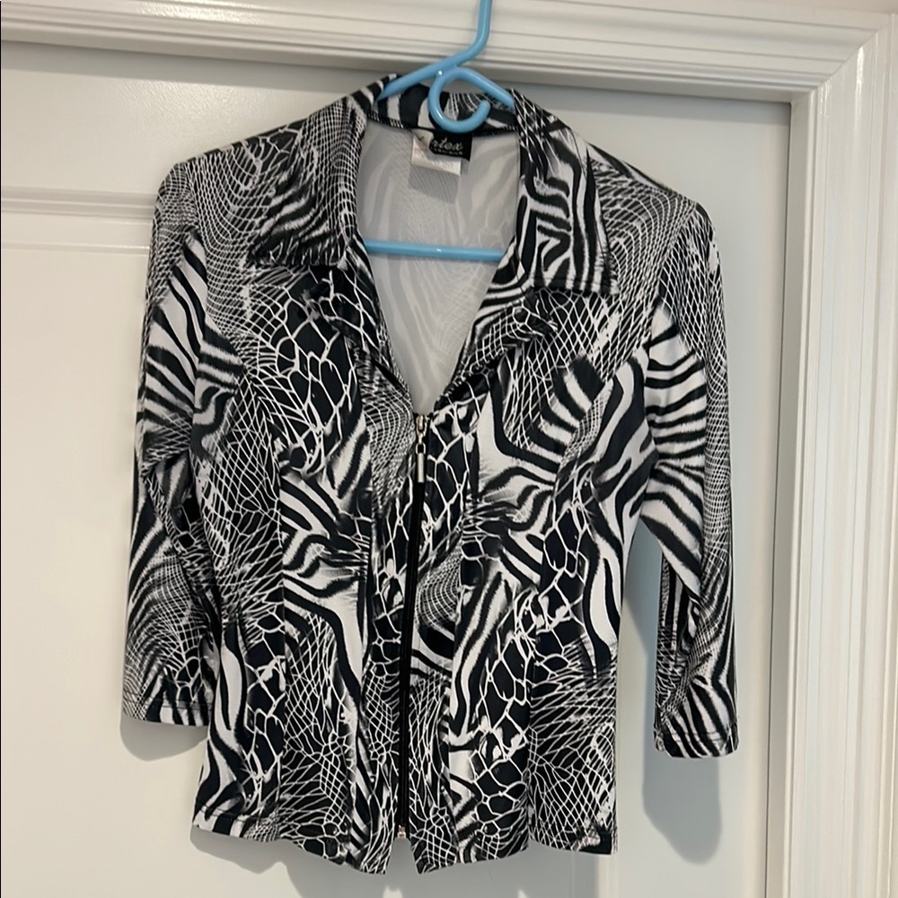 Artex Fashions women’s Luxury Zip Up Jacket